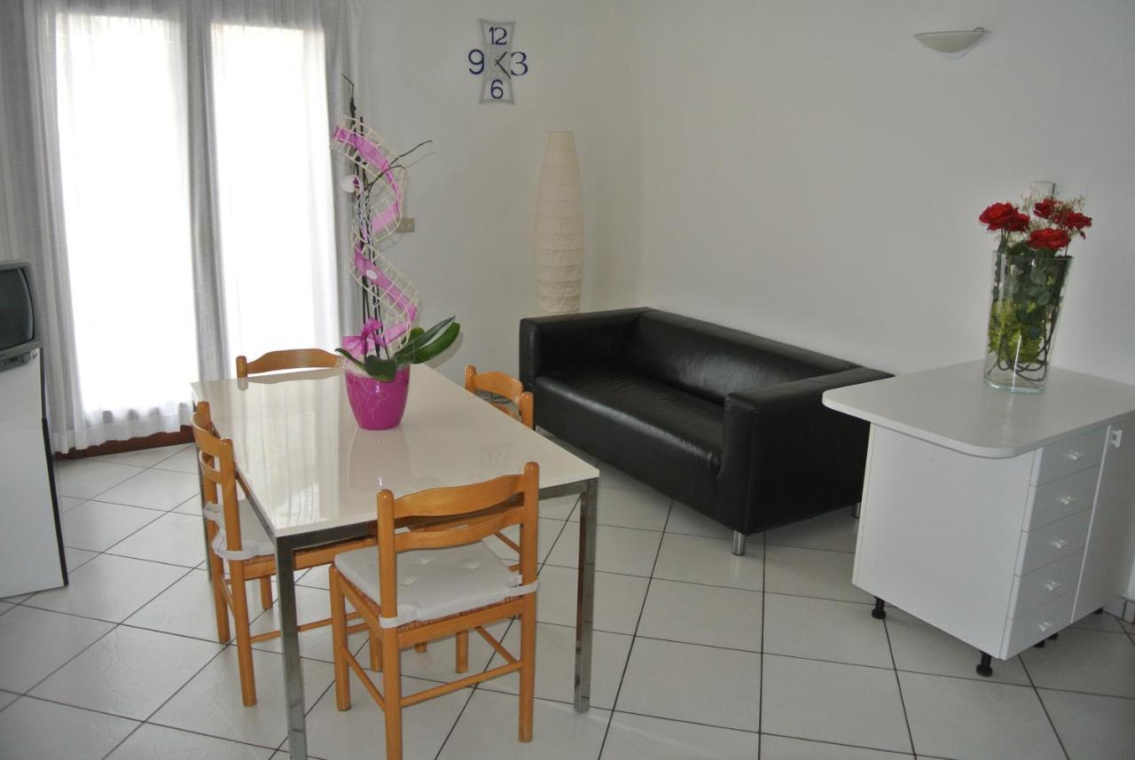 Condominio Maria Lignano Sabbiadoro Ngoại thất bức ảnh